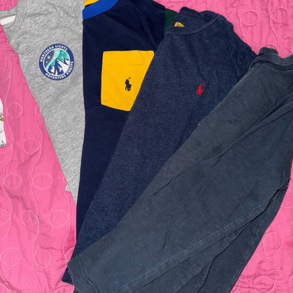 Bundle boys set, shirts polo credits and other